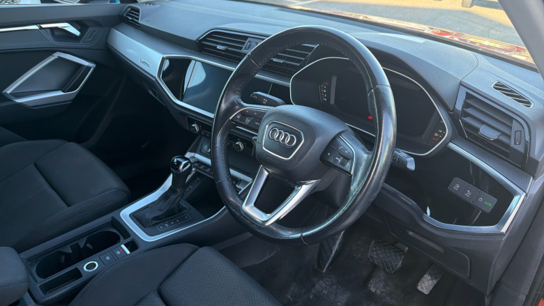 Audi Q3 35 TDI Sport 5dr S Tronic Diesel Estate